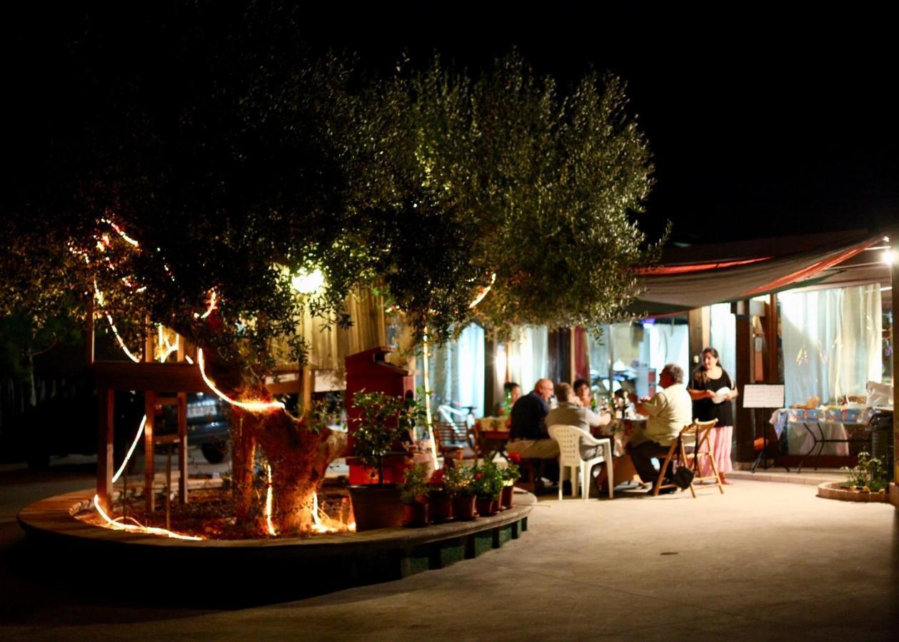 Music House A Castellana Grotte Confinante Via Per Turi 500M Dalle Grotte Kültér fotó