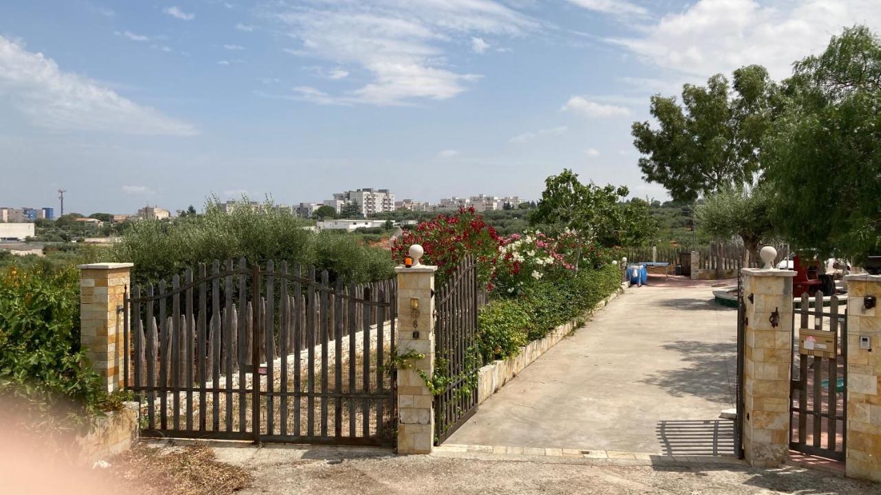 Music House A Castellana Grotte Confinante Via Per Turi 500M Dalle Grotte Kültér fotó